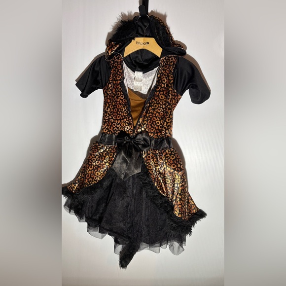 Leopard Print Kids Costume with Black Accents - Picture 1 of 3